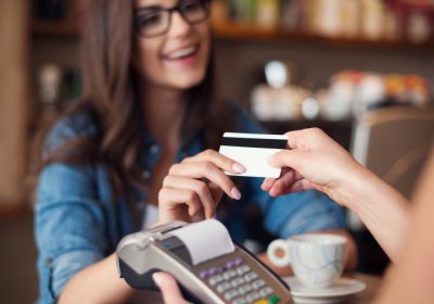 A partir del 1 de mayo de 2025, será obligatorio entregar boleta electrónica o voucher